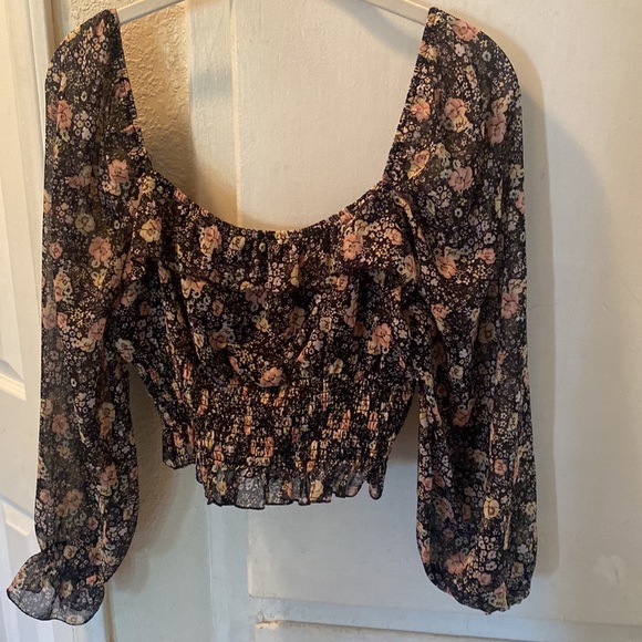 Forever 21 - Picture 2 of 3